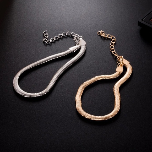 New! Snake Chain Ankle Bracelet - Picture 7 of 8